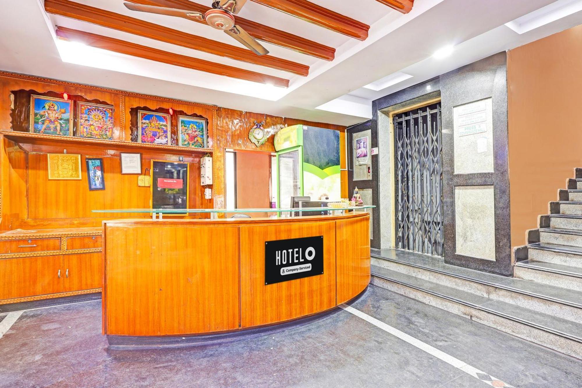 Super Hotel O Besant Road Vijayawāda Eksteriør bilde
