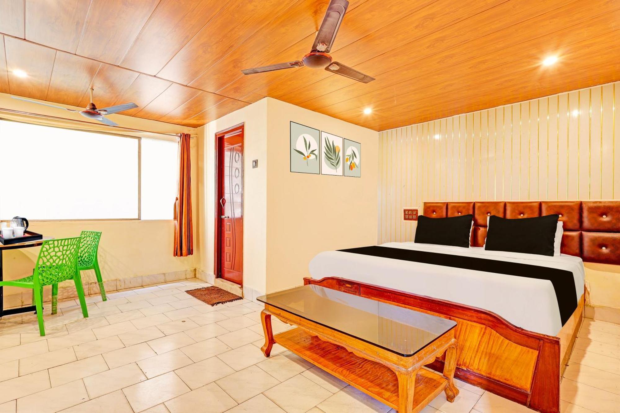 Super Hotel O Besant Road Vijayawāda Eksteriør bilde